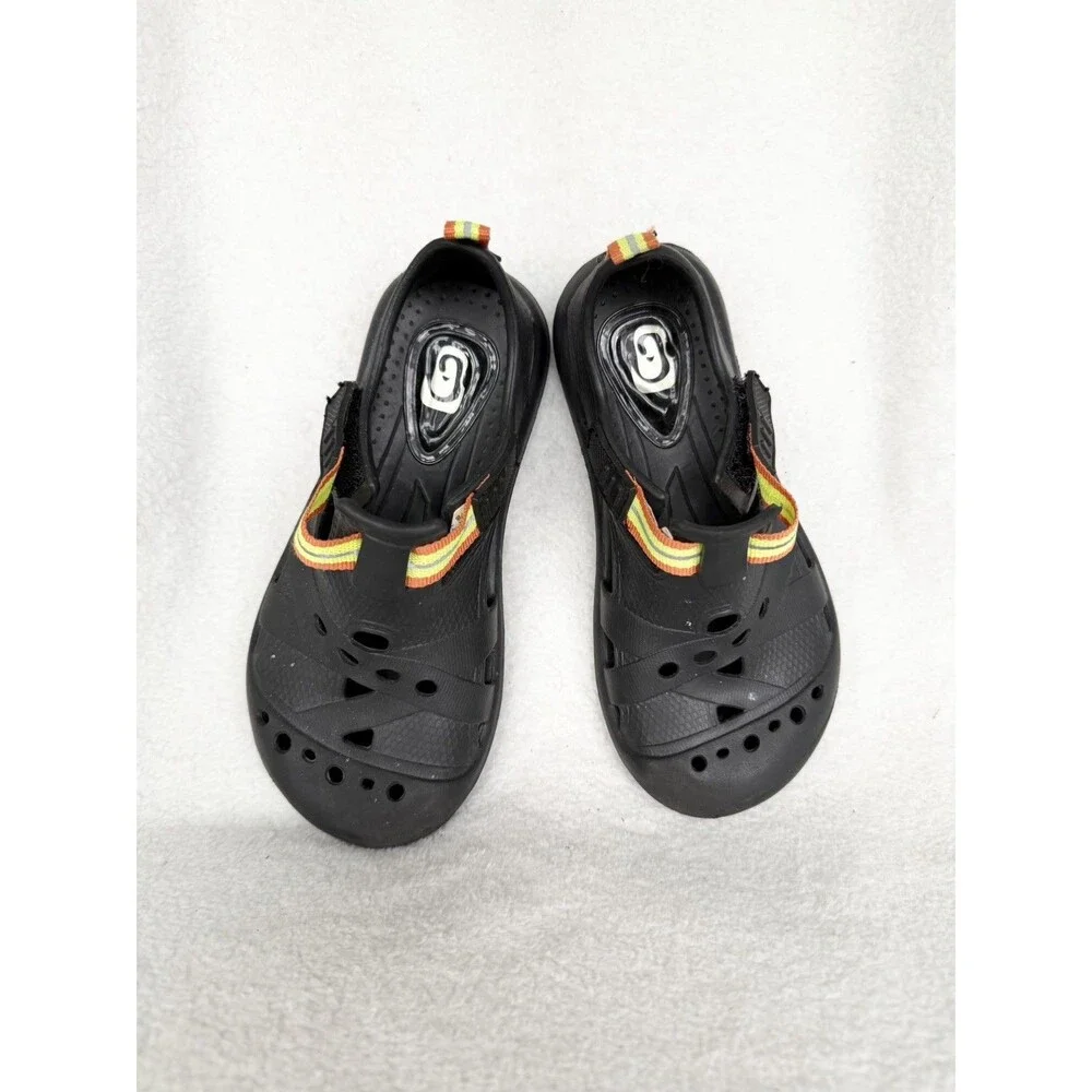 Childrens place Toddler boy shoes size 11 Casual Sandals Play Black